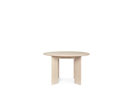 Ferm Living - Bevel Table - Round - Spisebord - Bevel Table - Round Ø117 - White Oiled Beech - W117 x D117 x H73 cm