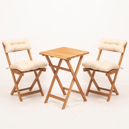 NORDVÄRK My001A havesæt m. 1 havebord og 2 havestole, foldbar - creme hynder og natur bøgetræ