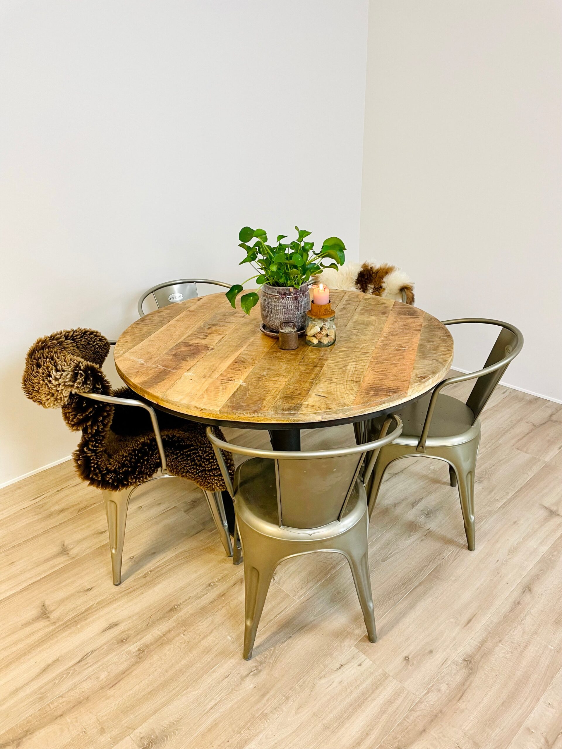 Jack rundt spisebord ø 120 cm | Spisebord Jack rundt spisebord ø 120 cm | Spisebord
