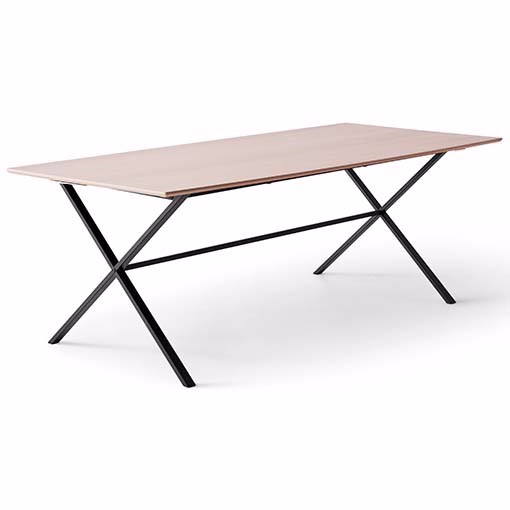 Meza by Hammel | Square spisebord 210 x 100 cm | Eg finér m. sort krydsstel Meza by Hammel | Square spisebord 210 x 100 cm | Eg finér m. sort krydsstel