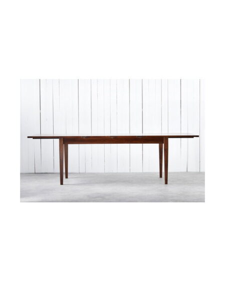 Eton spisebord noble newport brown