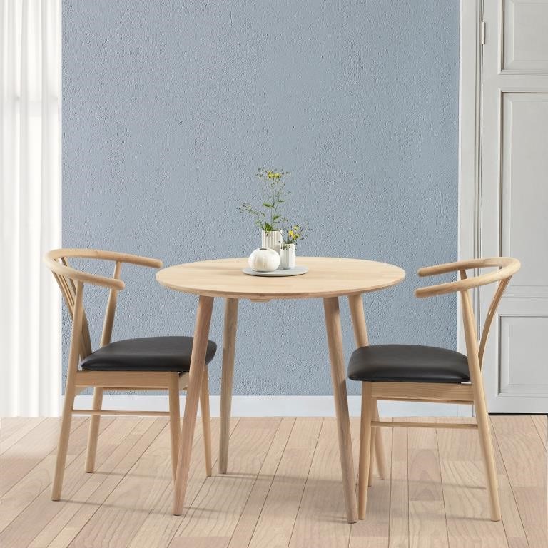 DT 100 - Rundt spisebord i massiv eg, diameter 70 cm. Olieret DT 100 - Rundt spisebord i massiv eg, diameter 70 cm. Olieret