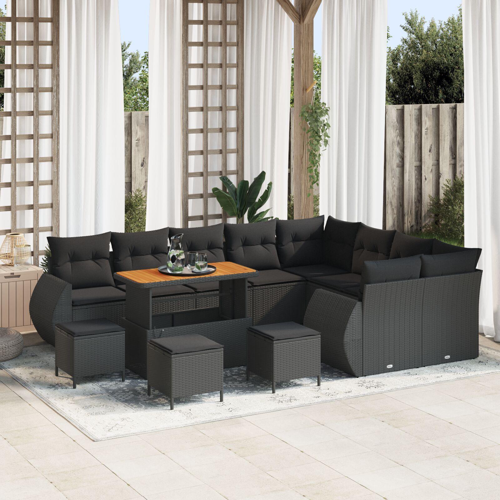 Havesofa sæt 12 dele i sort polyrattan med bord og skamler Havesofa sæt 12 dele i sort polyrattan med bord og skamler