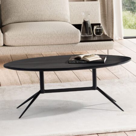 Smukt sofabord i oval form, massivt træ, B90xD50xH35cm
