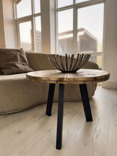 Sofabord af Kabeltromle | Sort stålstel | Ø60 / Lakeret