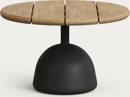 Udendørs sofabord Kave Home Saura rund Ø55 cm sort/natur akacietræ og cement