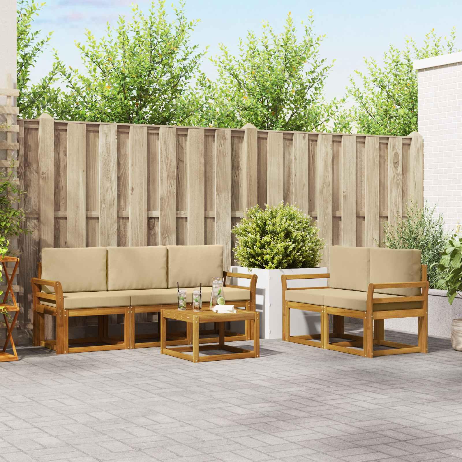 Udendørs sofagruppe i 6 dele med bord - naturlig og beige Udendørs sofagruppe i 6 dele med bord - naturlig og beige
